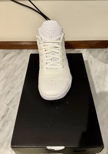 Nike kobe 9 gold on sale