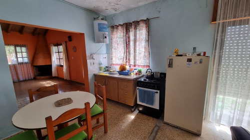 Casa 2 Dormitorios En San Clemente Del Tuyú Con Departamento Independiente Al Frente