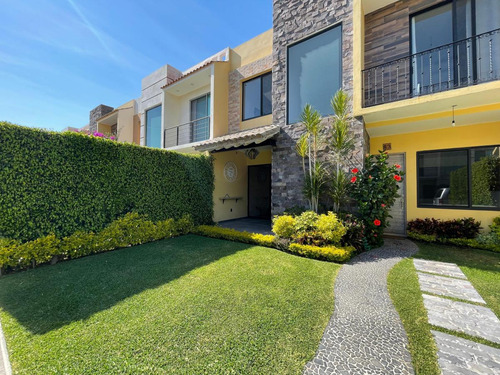Impecable Casa En Conjunto Horizontal Doble Acceso Controlado Zona Tranquila Entorno Familiar