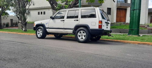 Jeep Cherokee 4.0 Sport 1998