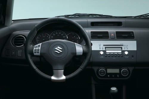 Suzuki Swift 1.5 5vel Aa Ee 100 Años Mt
