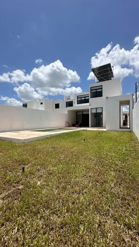 Casa En Venta En Dzityá Con Paneles Solares