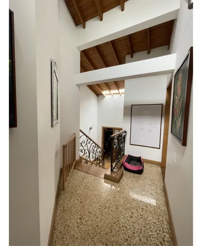 Casa De 2 Niveles, Poblado, Sector Tesoro