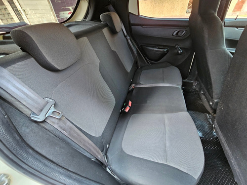 Imagen 10 de 24 de Renault Kwid 2018 1.0 Sce 66cv Life $3.800.000