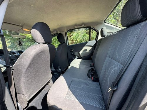 Renault Logan 1.0 EXPRESSION 16V FLEX 4P MANUAL