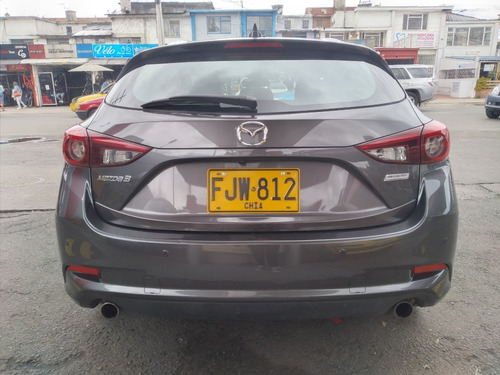 Mazda 3 Grand Touring