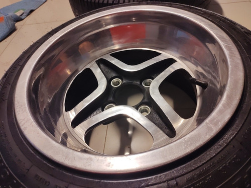 2 Llantas 13 X 7 Con Cubiertas (gastadas)