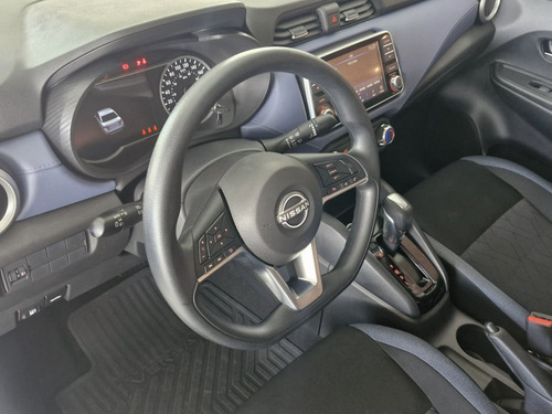 Nissan Versa 1.6 16V FLEX ADVANCE XTRONIC