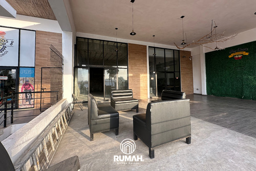 Local En 2do Piso En Real Pacifico Con Terraza