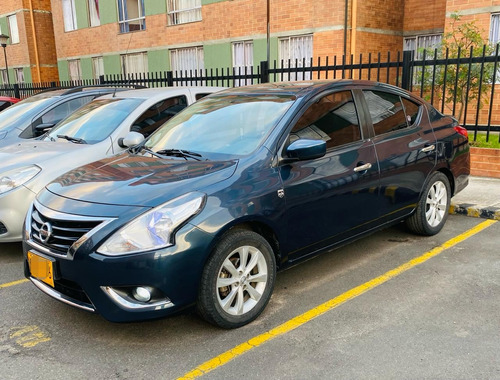 Nissan Versa 1.6 Advance