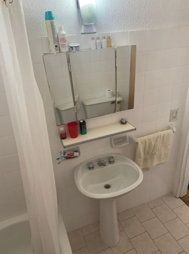 Imagen 2 de 7 de Departamento En Venta En Wilde Centro
