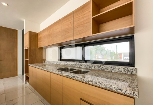 Casa En Venta En Mérida En Privada Parque Natura, Sitpach
