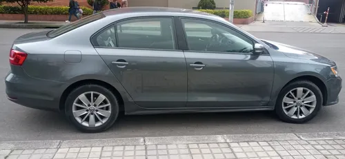 Volkswagen Jetta 2.0 Gli 211 hp