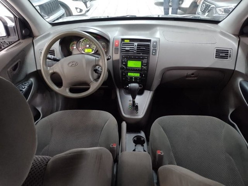 Imagem 7 de 11 de Tucson 2.0 Mpfi Gls 16v 143cv 2wd Gasolina 4p Automático