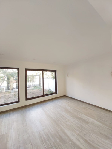 Imagen 8 de 25 de Exclusiva Casa En Arriendo Pintor Cosme San Martin, La Reina