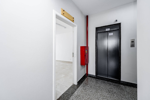Sala Em Centro, Blumenau/sc De 40m² Para Locação R$ 800,00/mes - Sa911192
