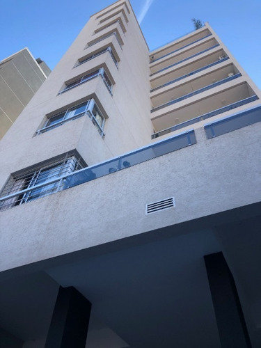 Imagen 2 de 14 de Departamento En Venta En Lanus Oeste