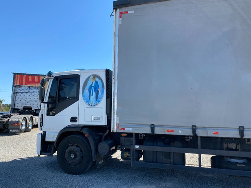 Iveco Tector 240e28s 6x2 2016