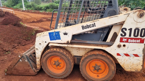 Mini-carregadeira Bobcat S100 Ref.243240
