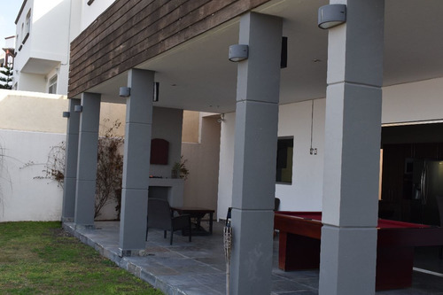 Imagen 17 de 30 de Casa En Venta En Vista Real, Los Cipreses