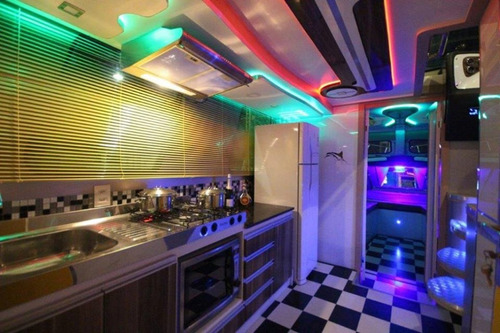Lancha Cabinada De Alumínio Malloy Modelo Fly 410 Full