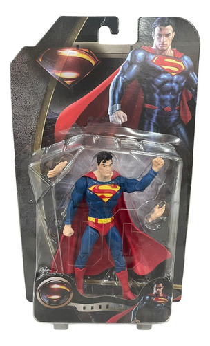 Muñeco Superman 16cm Figura Articulada + Accesorios