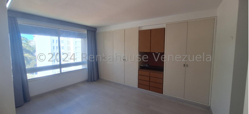 Apartamento En Alquiler Altamira Mls #24-16696