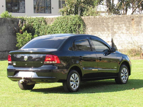Volkswagen Novo Voyage 1.6 Completo