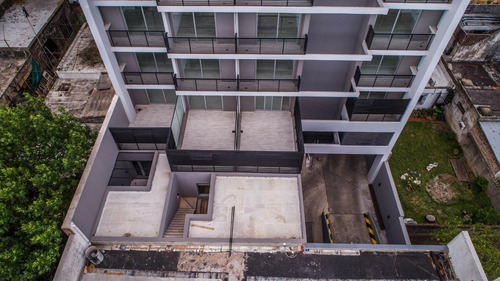 Oportunidad. Monoambiente A La Venta Con Balcon. Entrega Inmediata. A Estrenar.