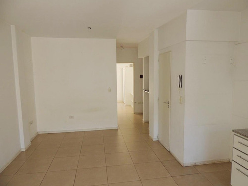 Imagen 14 de 26 de Venta 2 Ambientes Tipo Ph En Nuñez Con Patio Y Balcon!