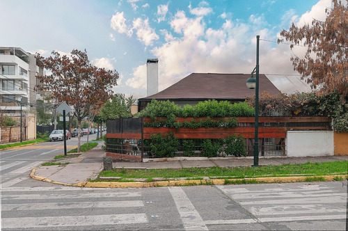 Casa Amplia Y Remodelada-sector Pedro Valdivia-plaza Zañartu