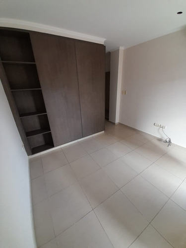 Imperdible "calidad Premium" Edif. Imperial Iv # 3 Dorm.