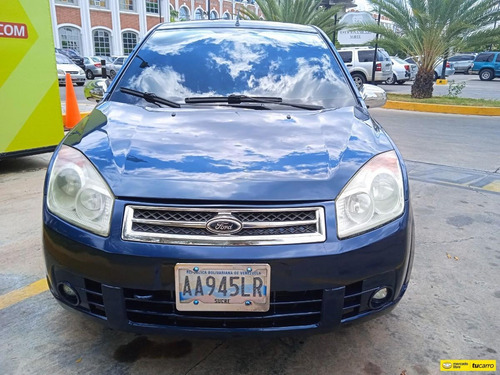 Ford Fiesta .