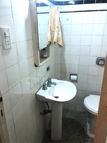Imagen 7 de 8 de Alquiler Local Comercial 2 Baños Cocina Recoleta