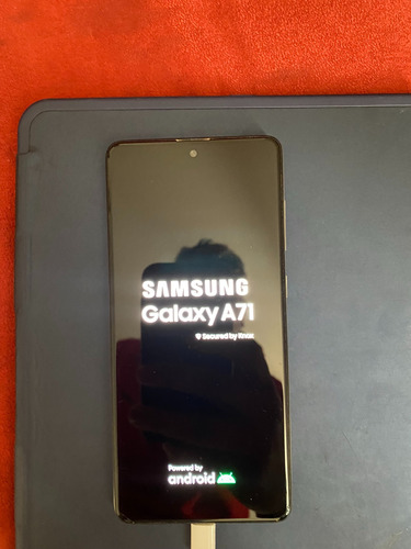 Samsung Galaxy A71 128 Gb 6 Gb Ram Con Detalle