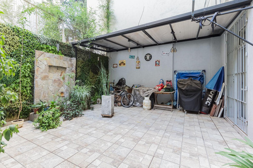 Espectacular Ph De 3 Ambientes Con Patio En Belgrano.