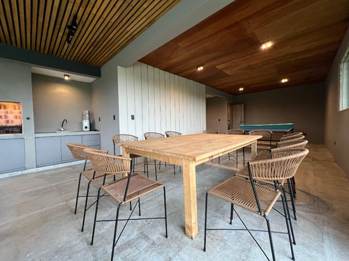 Casa En Venta Ubicada En Barrio Senderos Iv - Costa Esmeralda