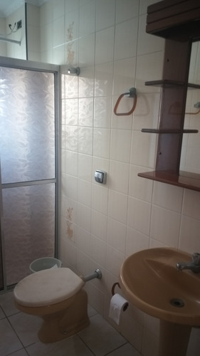 Imagem 7 de 14 de Apto Com 1 Qto Amplo, Sala Ampla E Com Vista Livre E Terraço, Próx Praia, Mercados, Etc Elevador, Boa Gar $ 190.mil