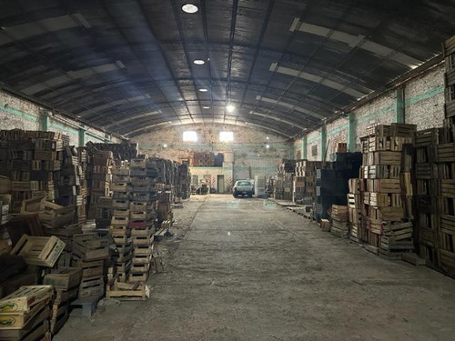 Galpón En Rosario Venta A Metros De Bv. Avellaneda
