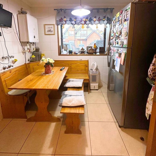 Vendo Amplia Casa En Lomas De San Andrés, Con Quincho, 6 Dor