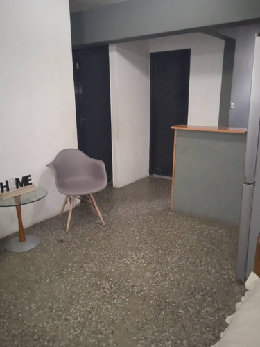 Imagen 8 de 9 de Apartamento En Urb. 27 De Febrero Menca Bloque 45 Guarenas