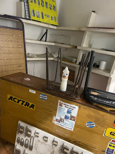 Local Comercial En Venta - Galeria Luro