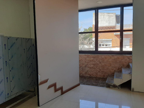 Venta - Edificio Comercial - Vicente Lopez, A Metros De Au. Panamericana