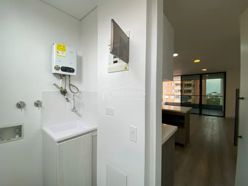 Apartamento En Venta En El Poblado. Cod V776055