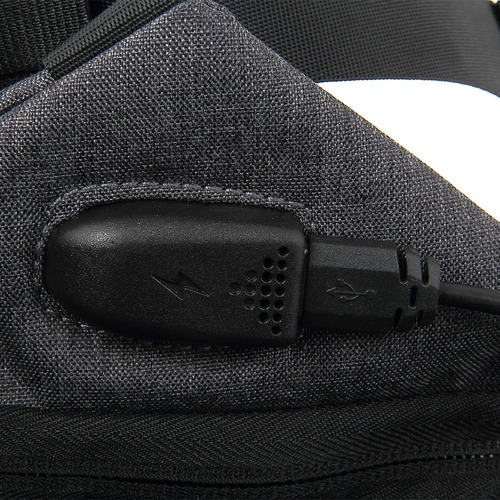 Mochila Getttech Safety P/laptop 15.6 , Candado (gms-22001) Color Negro