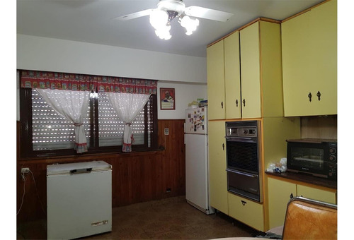 Excelente Inmueble (vivienda, Local Comercial Y Oficinas)