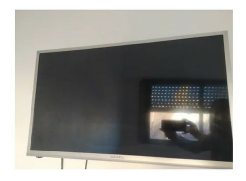 Smarttv Admiral 32 +base Aérea De Regalo