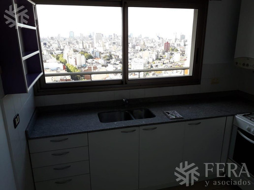 Venta De Departamento Tipo Duplex De 3 Ambientes Con Cochera En Barracas (26861)