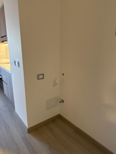 Arriendo Departamento Estudio Nuevo Semi Amoblado Las Condes