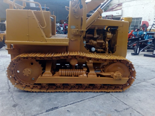 Traxcavo Marca Caterpillar Modelo 931 Cargador Sobre Orugas